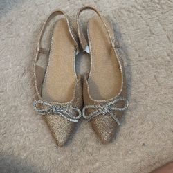 Women Flats 
