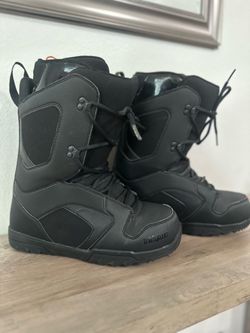 ThirtyTwo Black Snowboard Boots