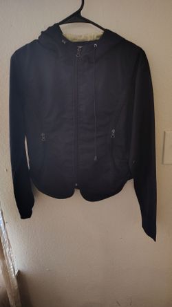 Black Cropped Zip-Up Hoodie Jacket