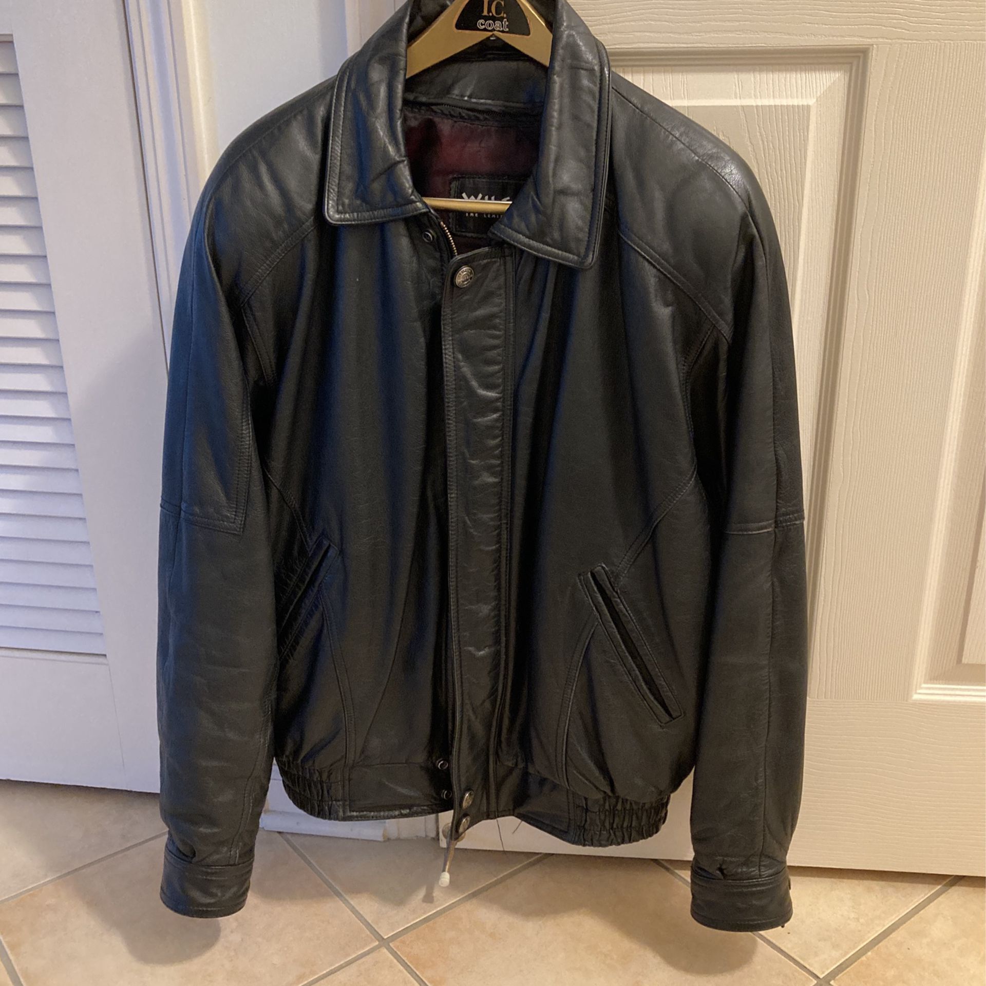 Men’s Wilson, Leather Jacket.$85!