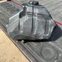 1987 or 88 Gas tank for a Suzuki Quadzilla
