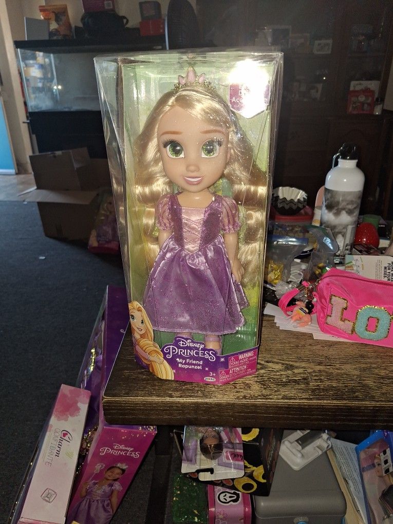 Disney Princess My Friend Rapunzel Doll And I Have 4 Dolls