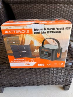 Wattbricks Energy 120W Peak Portable Power & 30-Watt Portable Solar Panel Bundle