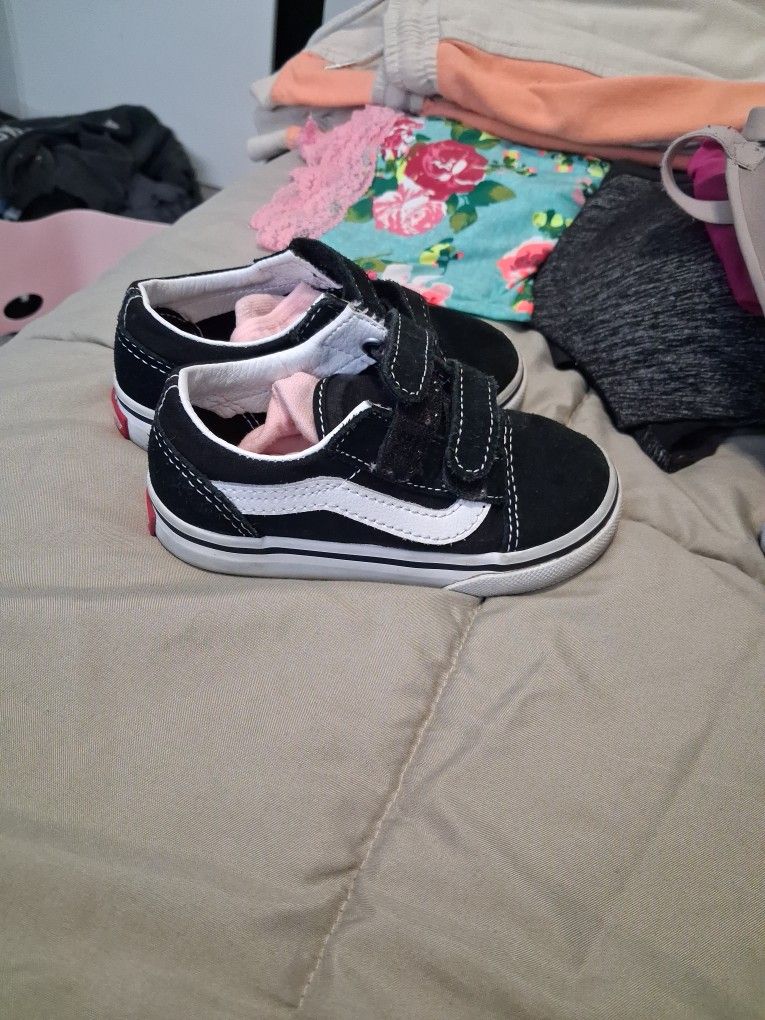 Toddler Vans Size 6.5