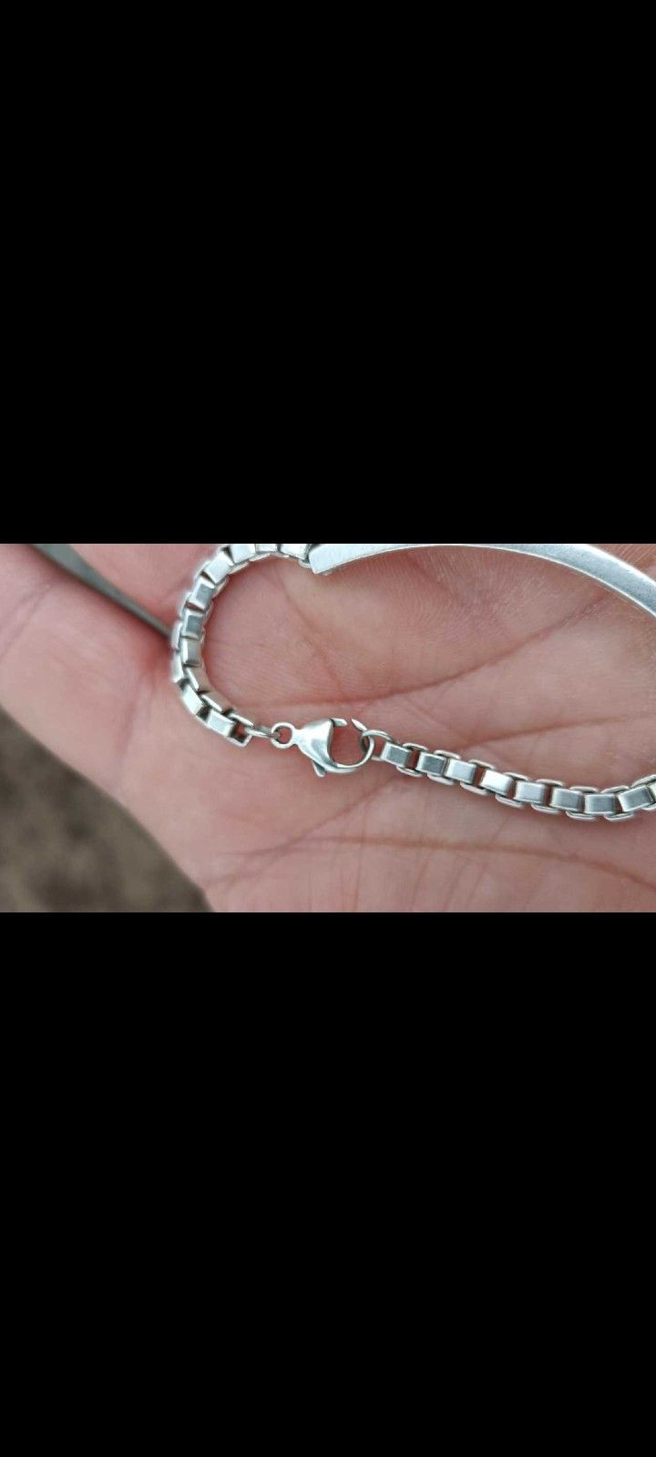Tiffany & Co. Authentic Bangle Bracelet Venetian Link
