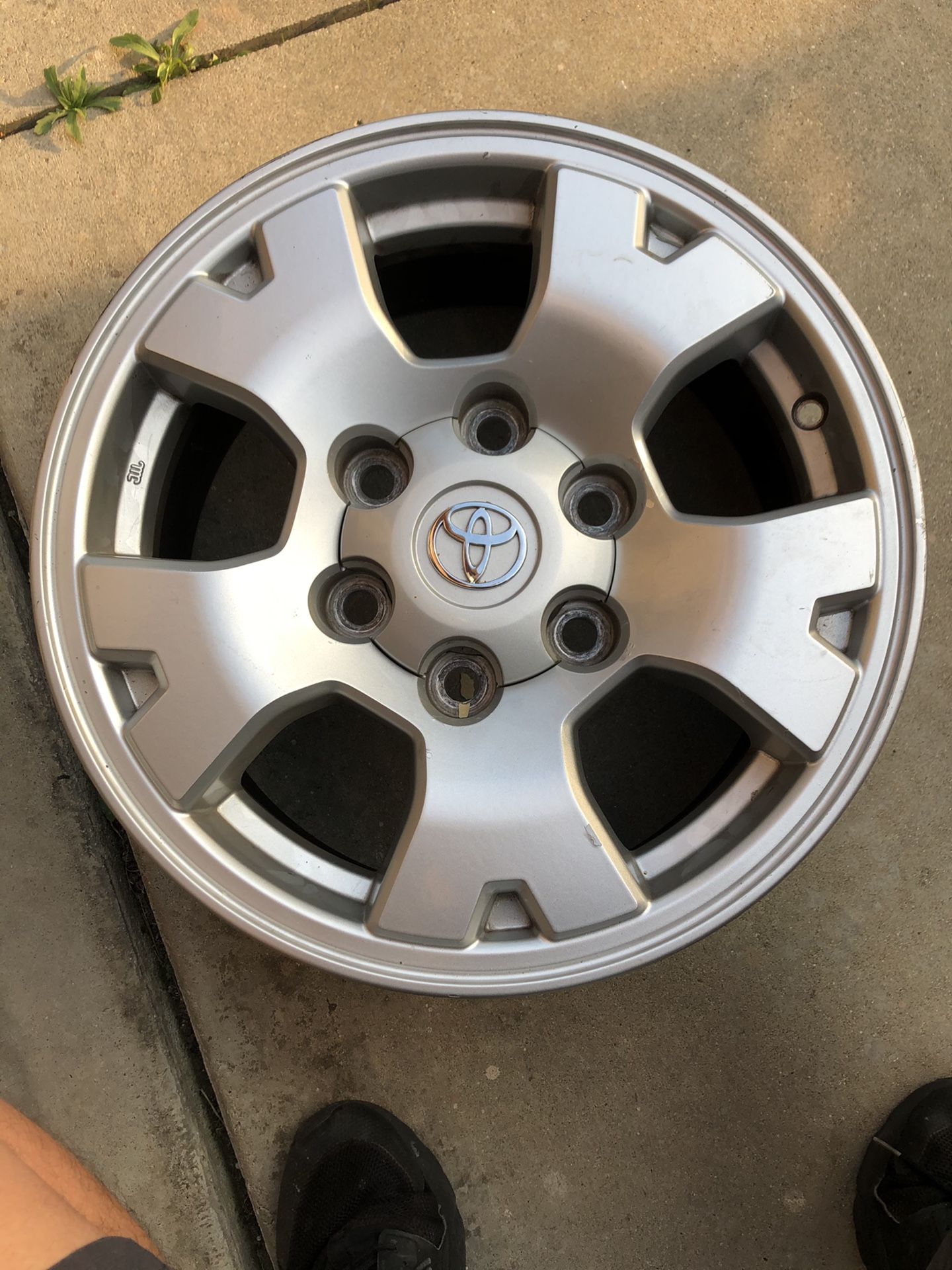 Toyota Tacoma 2011 Original rims