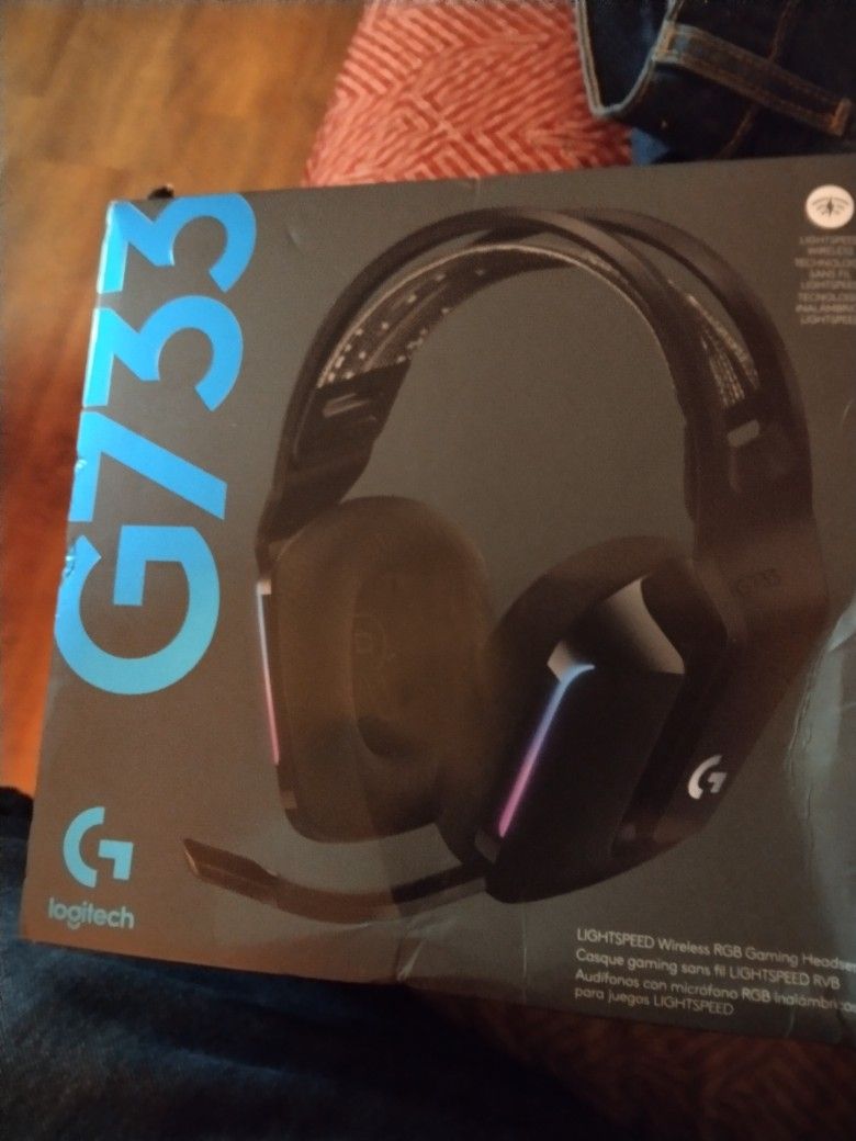 G733 Light speed Wireless RGB Gaming Headset