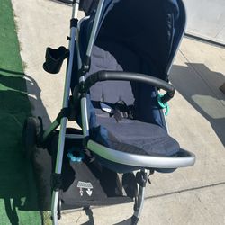 Stroller 