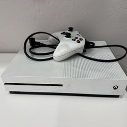 White Xbox One S 
