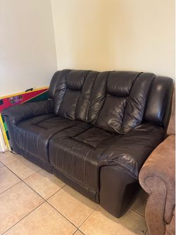Power Reclined Leather Love Seat