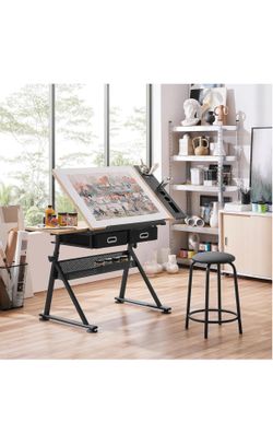 Art table