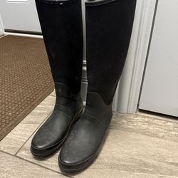 Hunter women’s rain boot