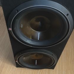 P3 Rockford Fosgate 12s 