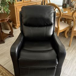 Black Left Recliner 