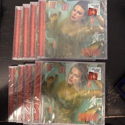 Taylor Swift The Life Of A Show Girl Cd With Signed Photo # 1 