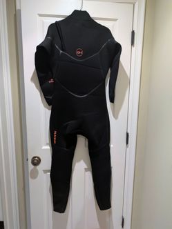 Men's XL short 4/3 wetsuit