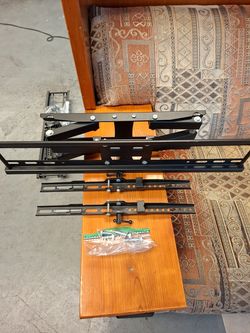 55-65-inch TV wall mount