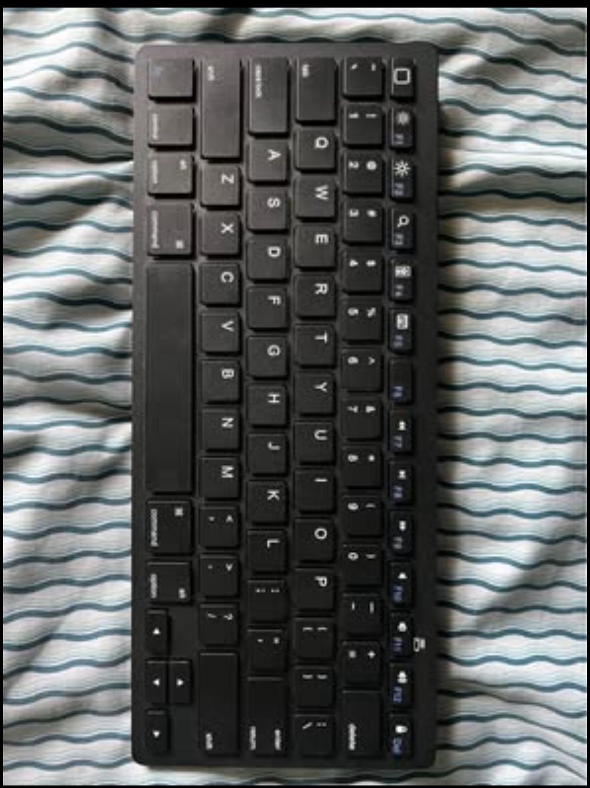 Bluetooth keyboard