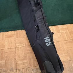 EXTRA LARGE BURTON SKI SNOWBOARD WHEELIE TRAVEL BAG  185- Flight Attendant/ Wheelie Locker , Fully Padded  Travel/Air Travel