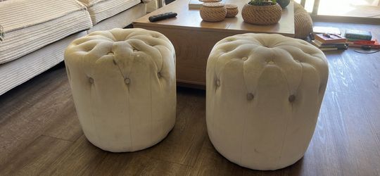 ✨ Set of 2 Velvet Ottomans ✨