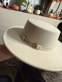 Fedora Cream