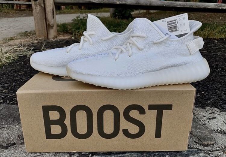 Yeezy Boost 350 V2 Creams/Triple White