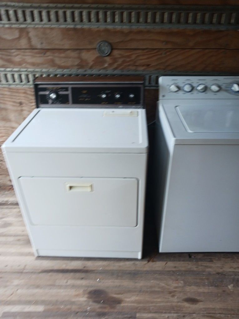 Ge Washer Machine & Kenmore Dryer