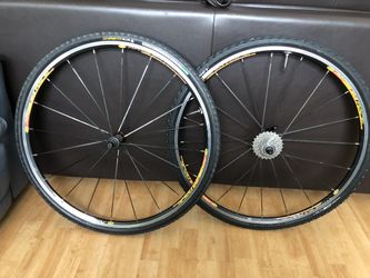 Mavic Aksium Race 10 Speed Wheelset