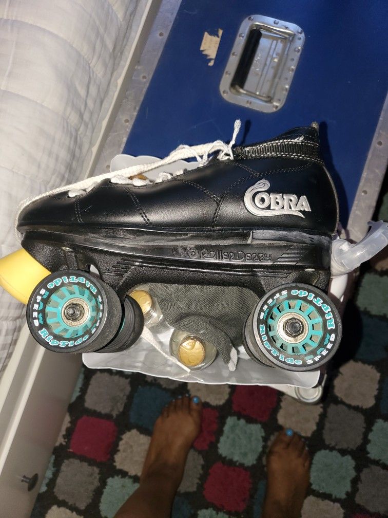 Skates