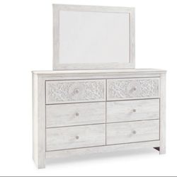NEW!!! Paxberry Whitewash Dresser and Mirror  