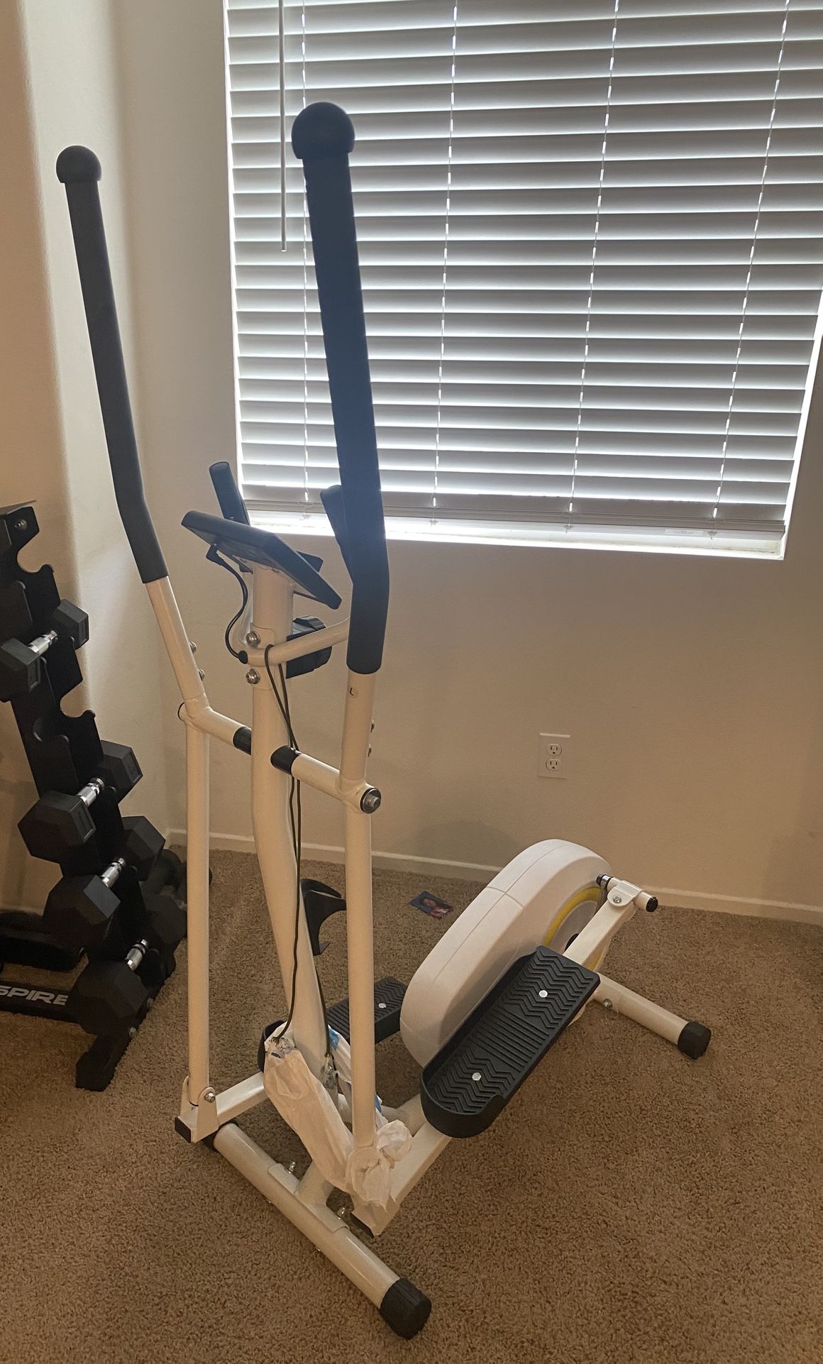 Elliptical Machine by Doufit