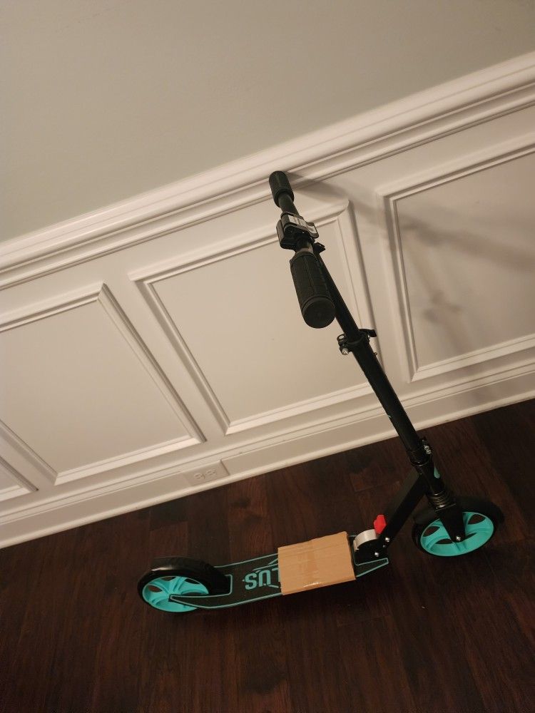 *** BRAND NEW SCOOTER ***
