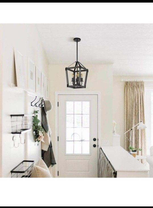 4_light Wooden Gray Chandelier Farmhouse Dining Room/ Hallway  / Kitchen Pendant Light $20 For Each New In The Box Never Benn Used 