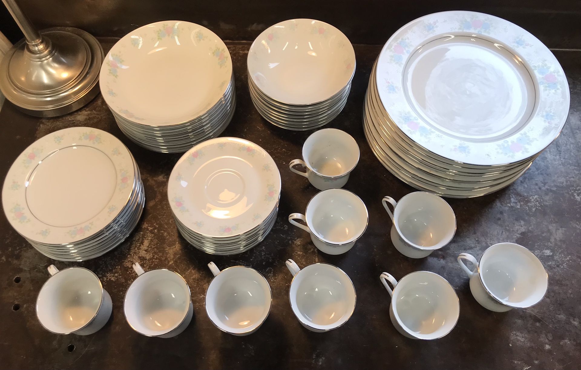 Prestige (China) China Garden Dinner Set