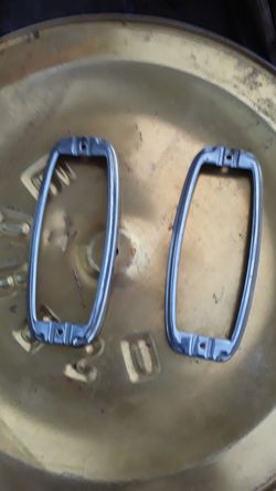1948 Chevrolet Fleetline taillight bezels