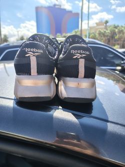 Rose Gold And black Reebok Size 9 Tennis Shoes