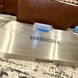 GE PROFILE 36 in Range Hood