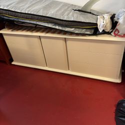 Dresser Bedroom Set