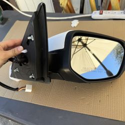 16-21 Honda Civic Passenger Mirror White w/Camera
