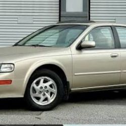 1999 Nissan Maxima