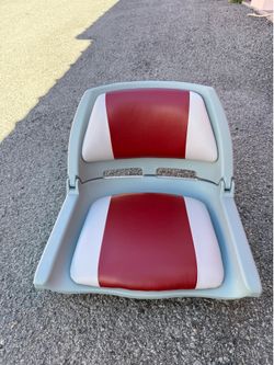 Boat seat