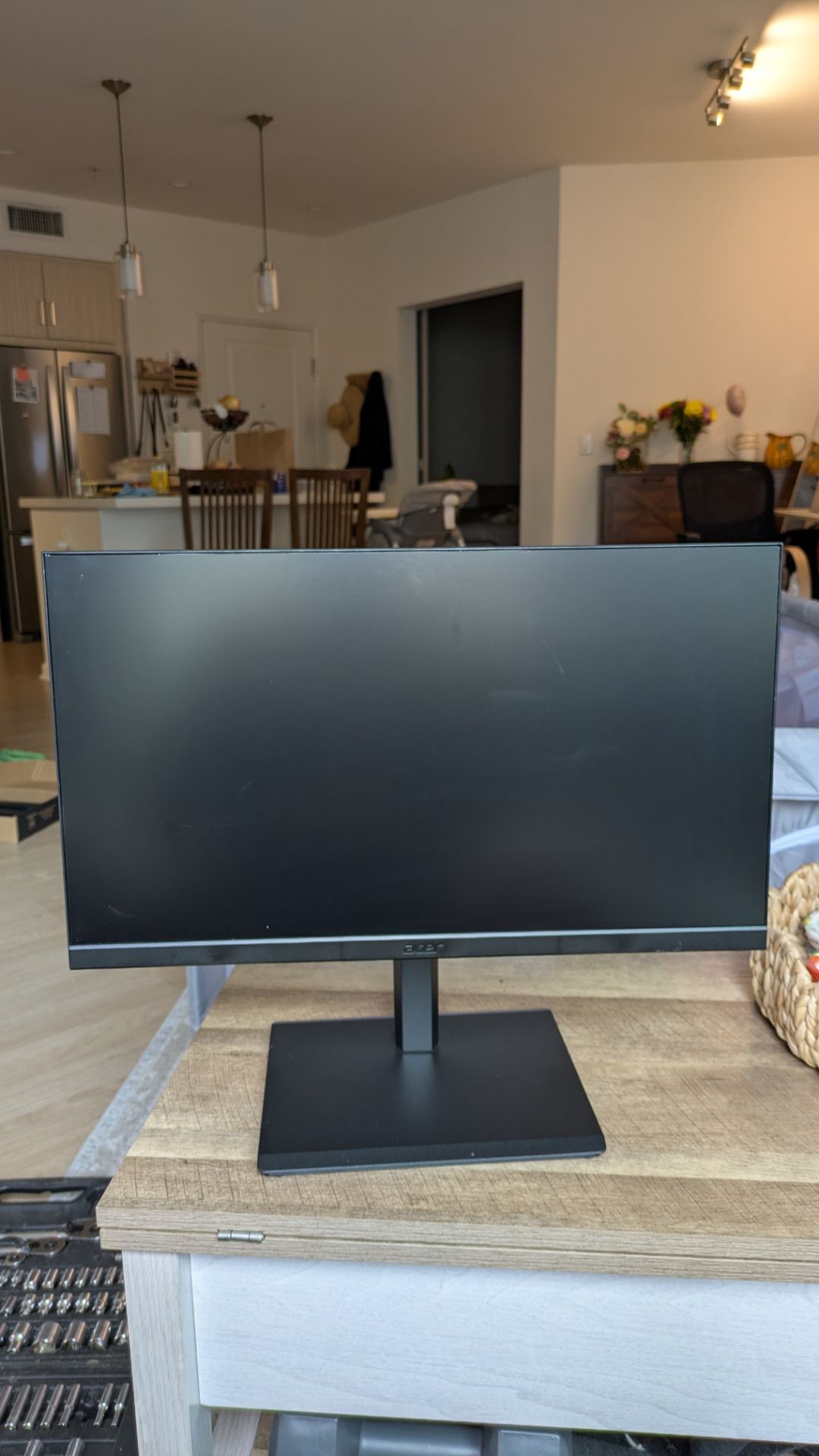 Acer LCD Monitor Model: B227Q W/ Adjustable Riser Stand