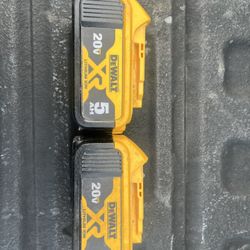 Dewalt Battery 5ah (2)
