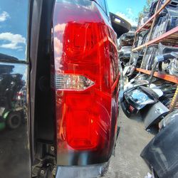 2014-2019 Chevy Suburban Taillight Passenger Right Side 