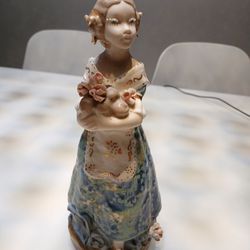 Antique Porcelain Doll Valencian Fallera