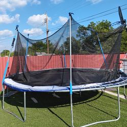 Trampoline 
