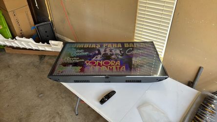 50” LG TV