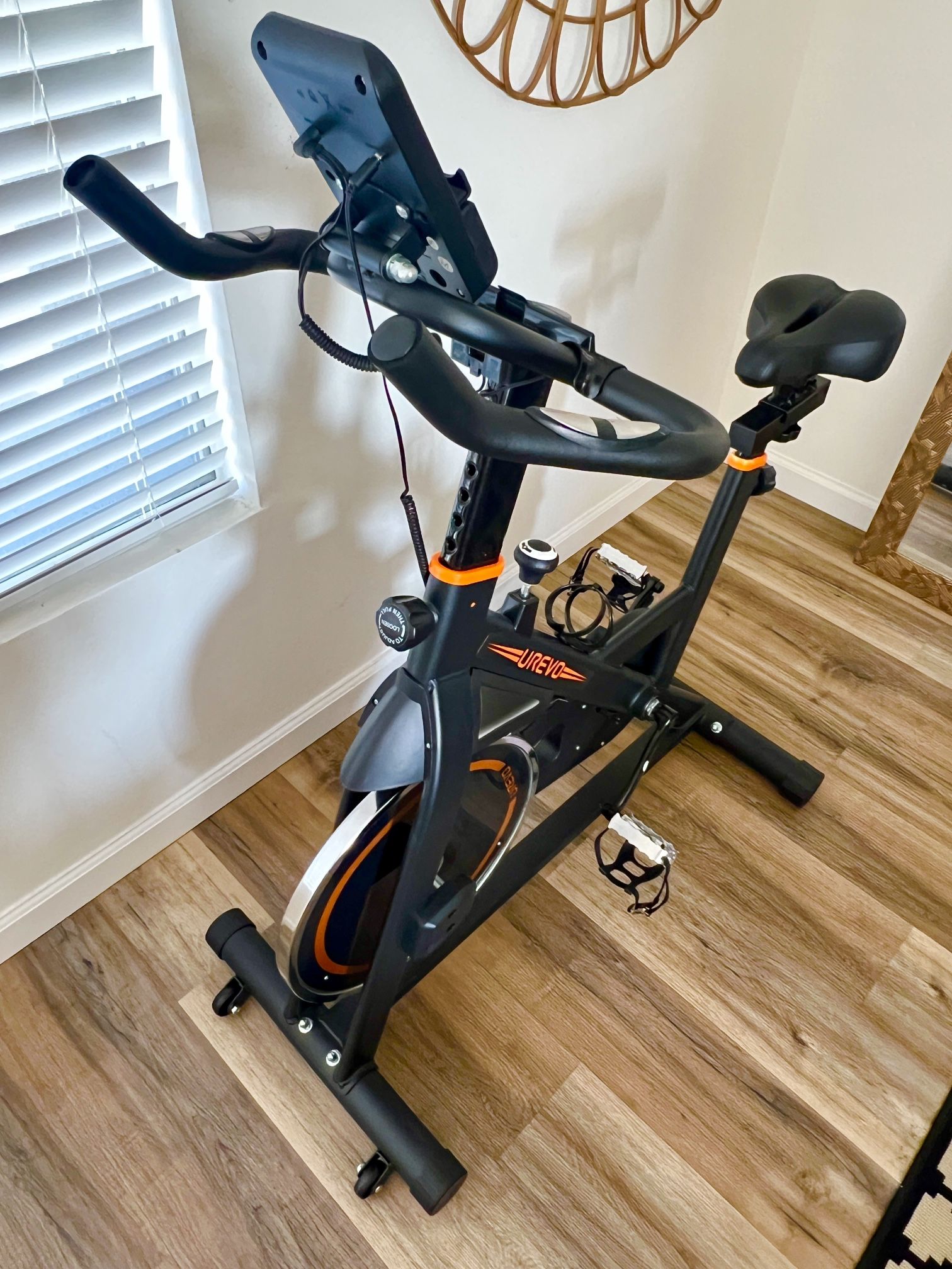 UREVO UR9SB0010 Indoor Cycling Bike, Stationary Exercise Bike for Sale
