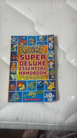 Pokémon Super Deluxe Essential Handbook"