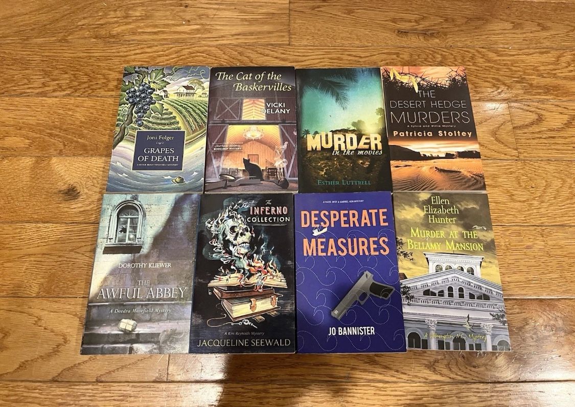 Worldwide Library Book Lot Mystery Paperback Fiction Novel Set 8